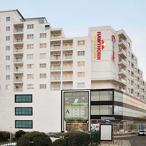 Hawthorn Suites By Wyndham Cerkezkoey
